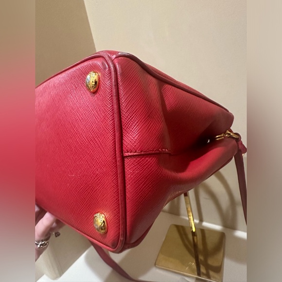 Prada Saffiano Lux Double Zip Tote - Picture 6 of 15